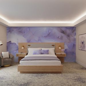 Iris Hotel Boston